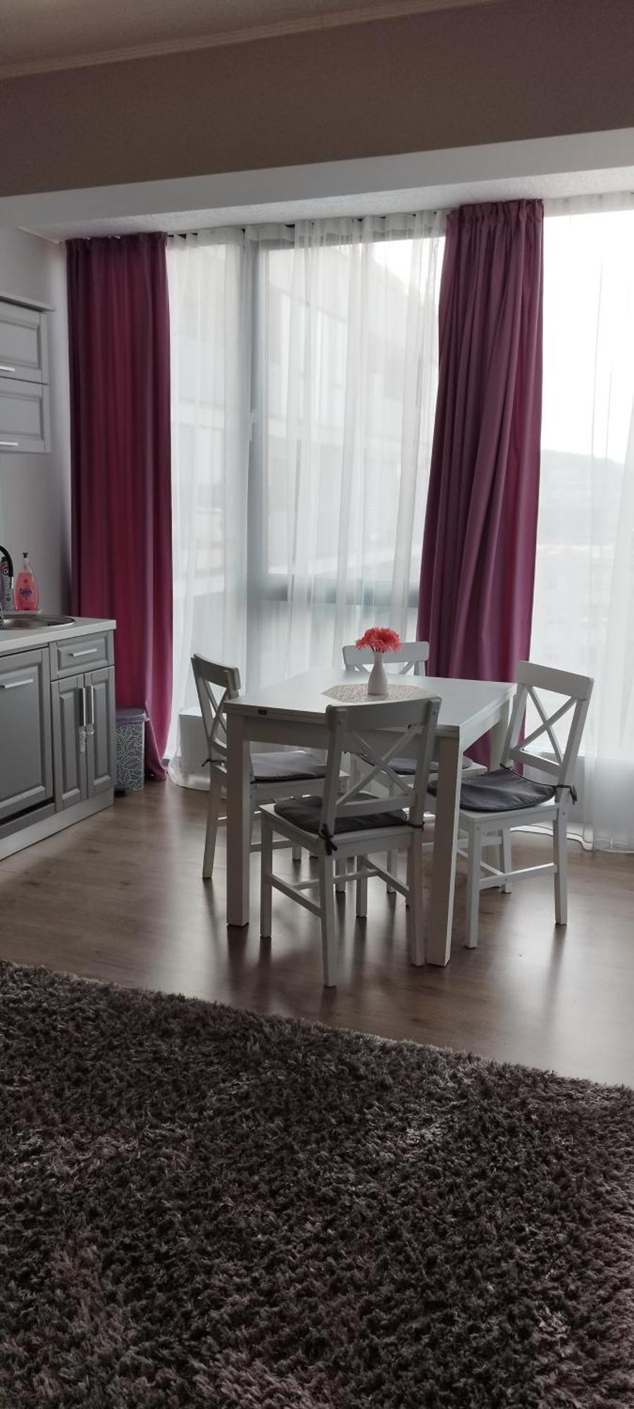 Grey Diamond Apartment *